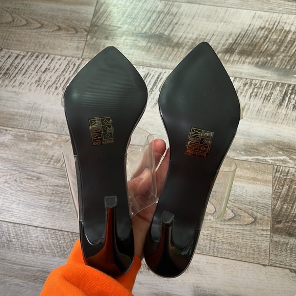 Black stiletto heel w transparent straps - Picture 11 of 11